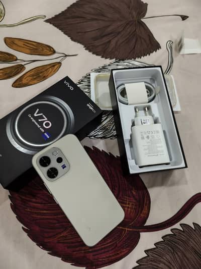 Vivo V70 5G . . . 03466142950