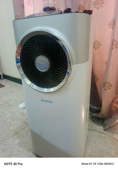 moveable Stand AC (Sky wood)