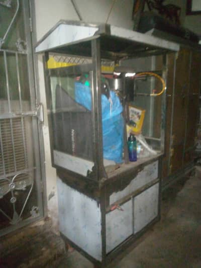 Food counter & DIY stove for fries