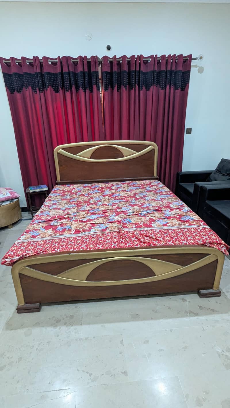 Double Bed 0