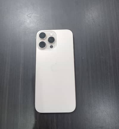 Apple iPhone 16 Pro Max