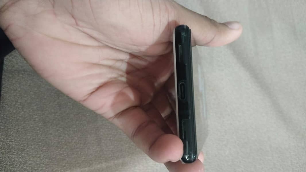 Google Pixel 6a 4