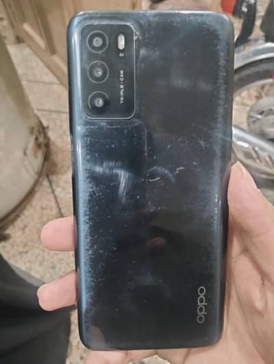 OPPO Reno12