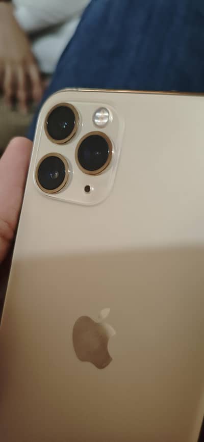 Apple iPhone 11 Pro non pta battery service screen pe scratches hn