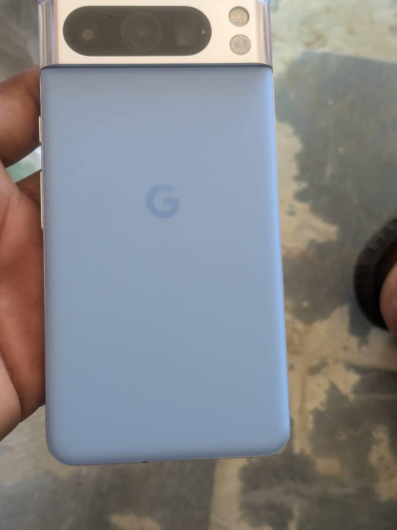 Google Pixel 8 Pro 1