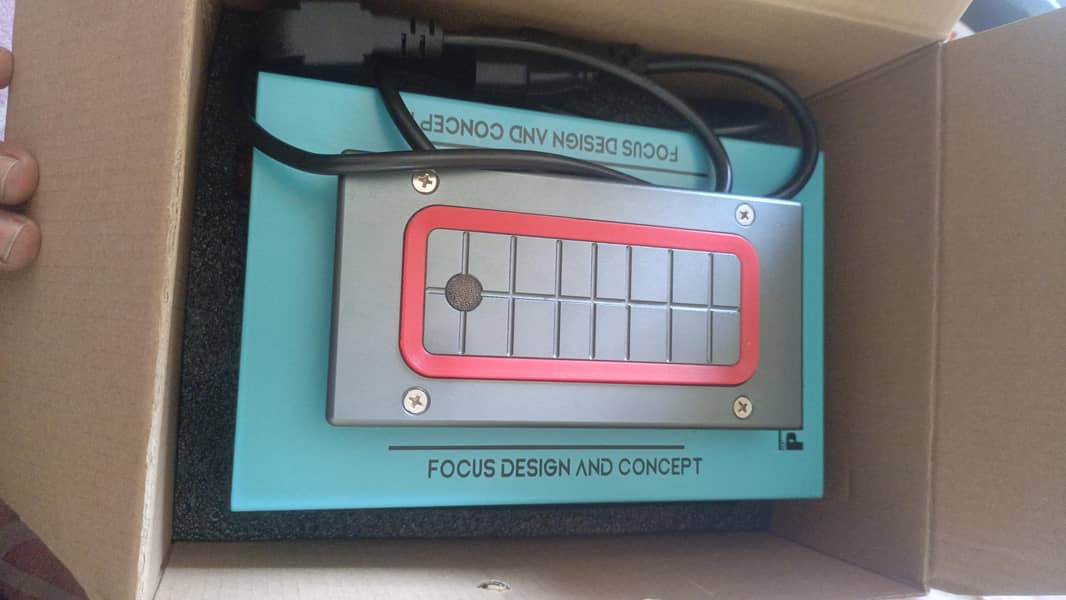 LCD screen separator 1