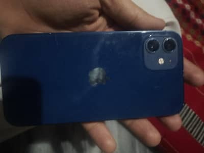 Apple iPhone 12