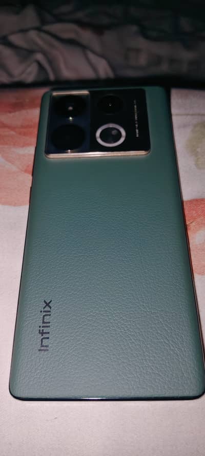 Infinix Note 40 Pro