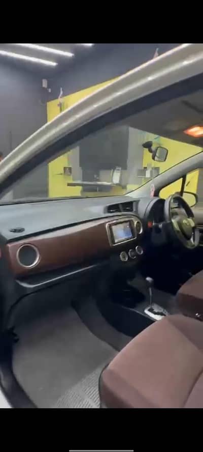 Toyota Vitz 2013