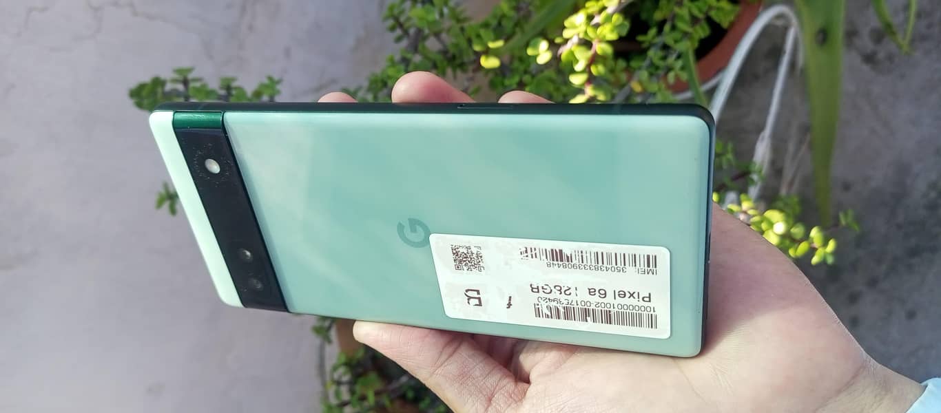Google Pixel 6a 5