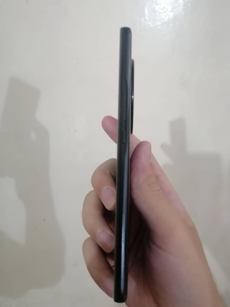 Honor X9a 8+5/256  UAE version 4