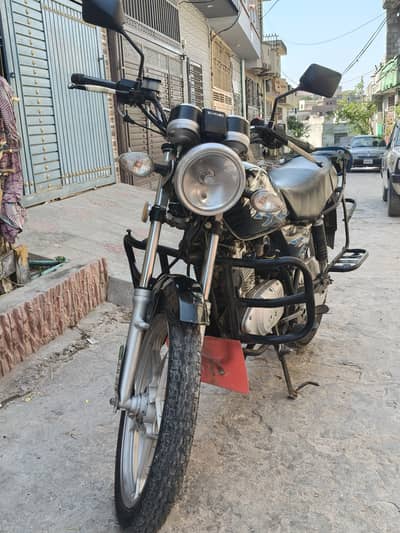 Suzuki GS 150 2019