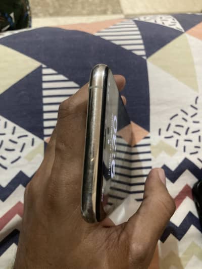 Apple iPhone XS 64GB PTA Approved