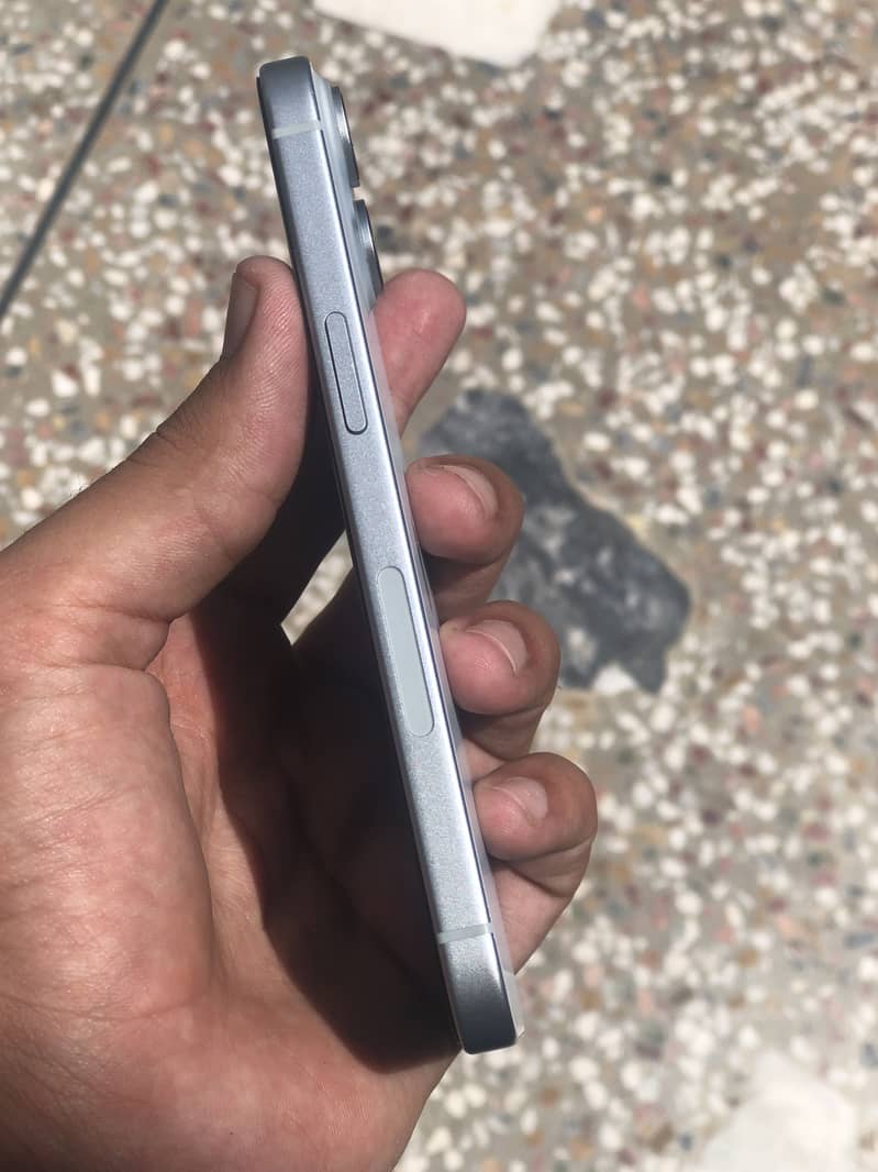 Iphone 15 3