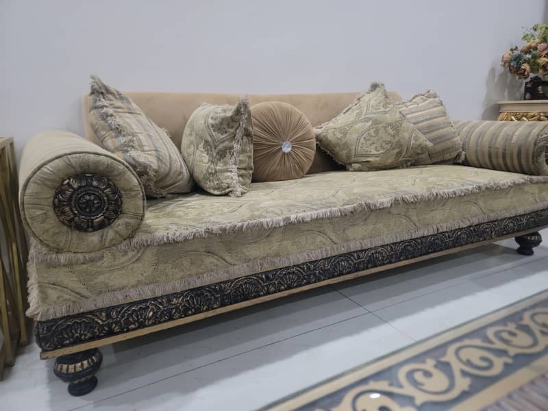 Sofa set 0