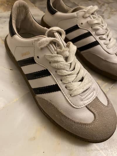 Adidas Samba Shoes (11- kid/teen size)