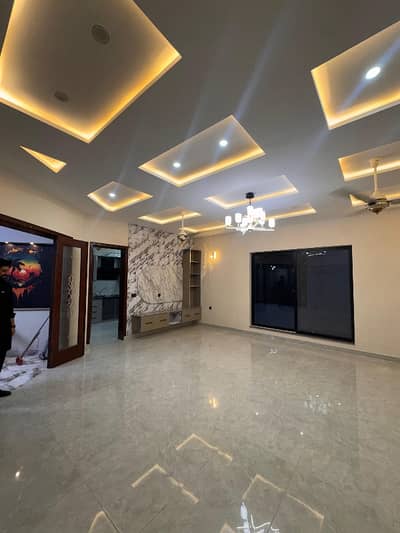 1 KANAL Brand New House For Rent