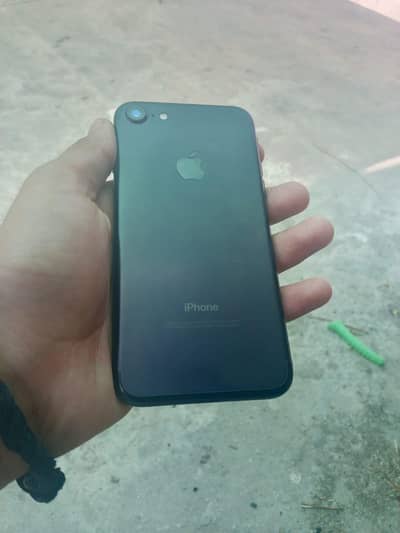 Apple iPhone 7 ( chance Set ). . .