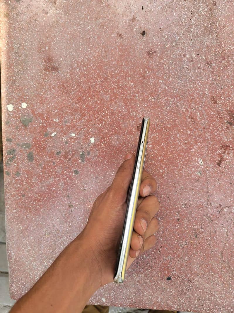 One Plus 8 5