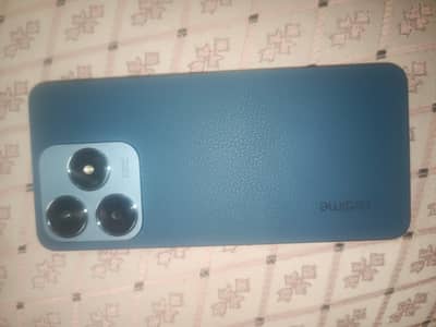 Realme C63