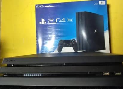 PS4 Pro 1TB with 2 Wireless Controllers