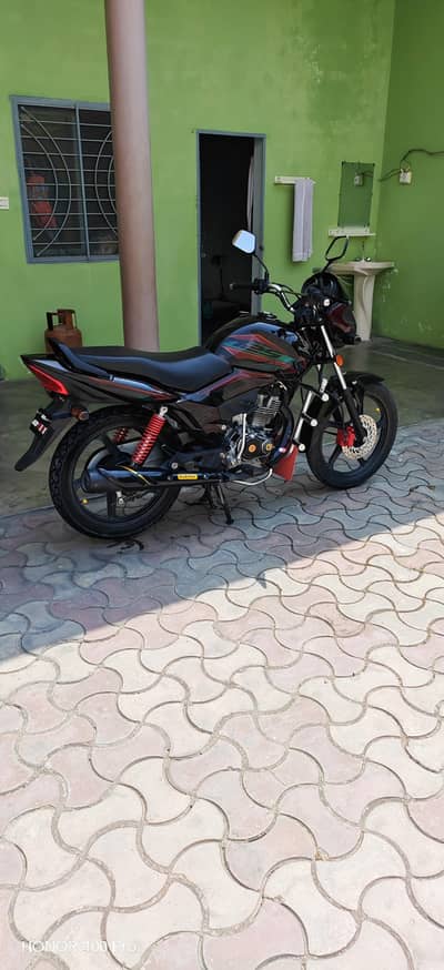 Honda cb125f