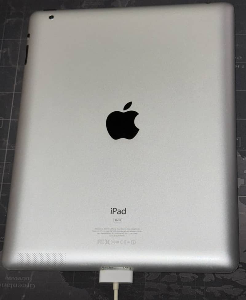 Ipad 2nd Generation Excellent Condition 1