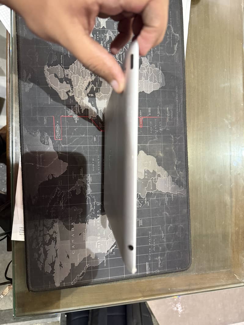Ipad 2nd Generation Excellent Condition 3