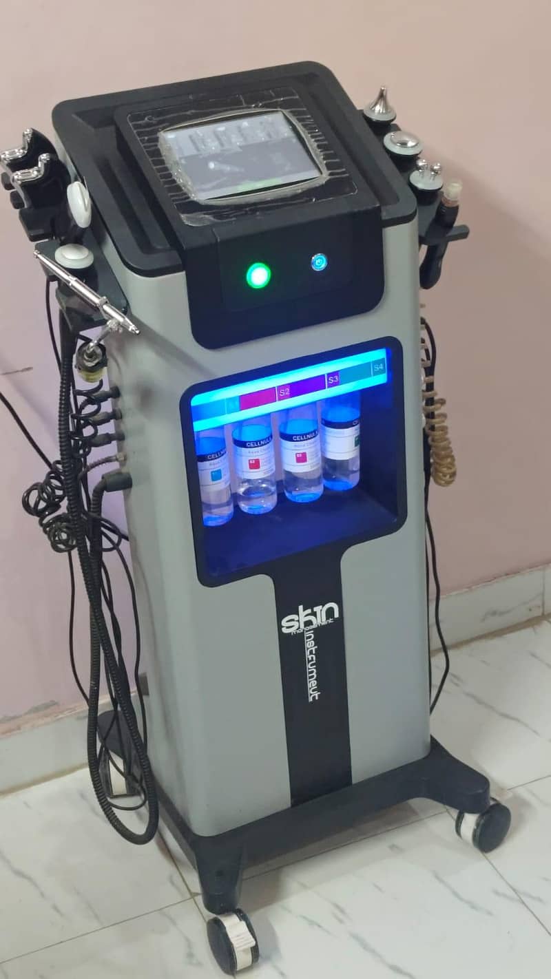 Hydra facail machine 0