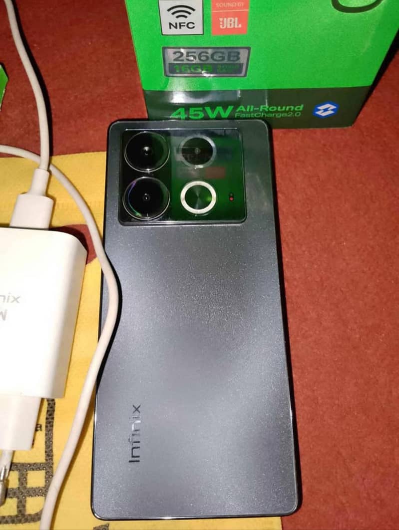 Infinix Note 40 0