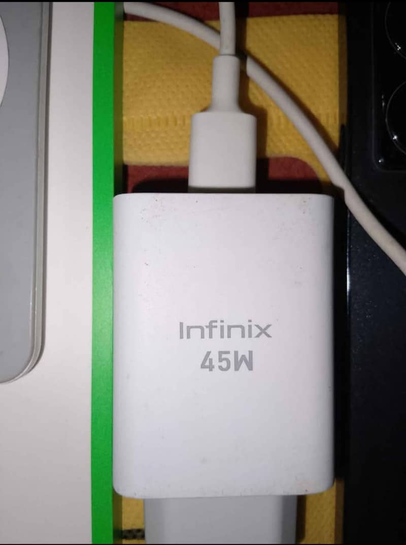 Infinix Note 40 3