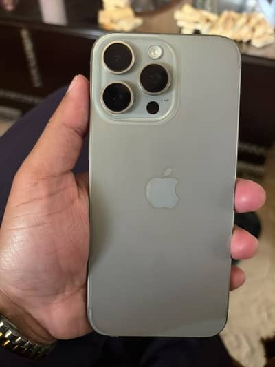 Apple iPhone 15 Pro Max
