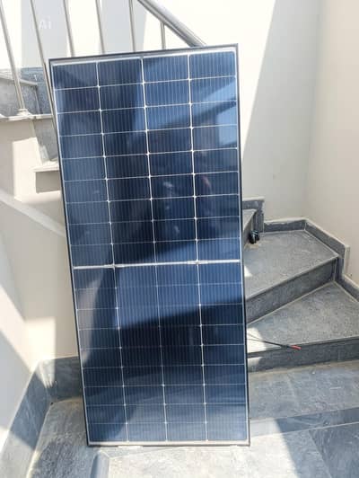 I am selling N-type solar panel plate used few months