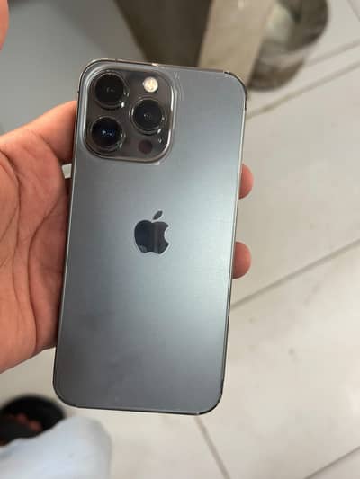 Apple iPhone 13 Pro