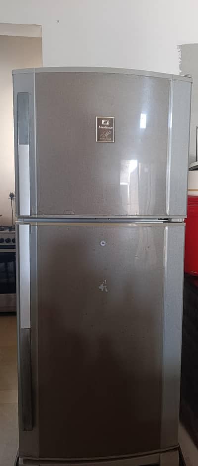 dawlance refrigerator