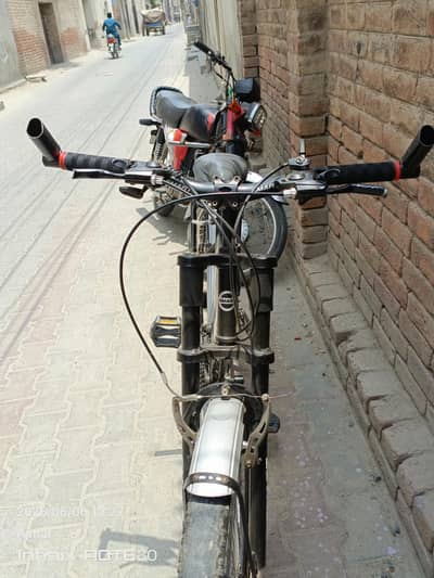 all ok cycle bilkul new ha import karwai ha Yaha ki  nhi ha