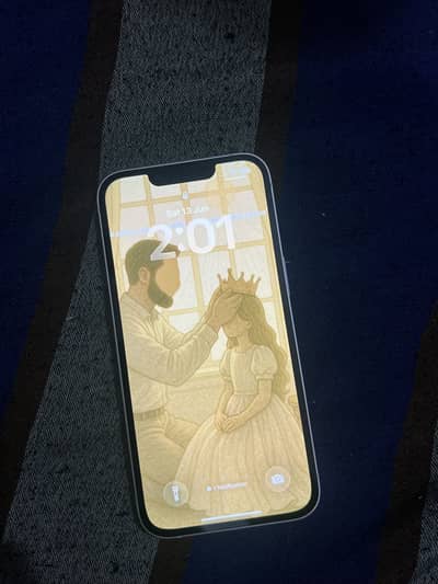 Apple iPhone 13