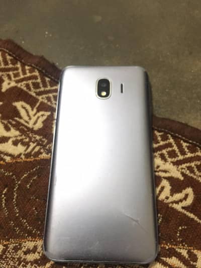 Samsung Mobile J4