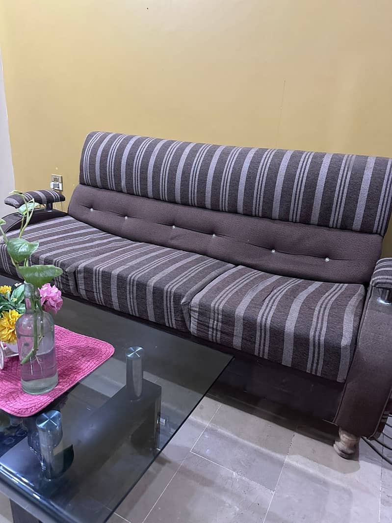 7Seater Sofa with Table 0