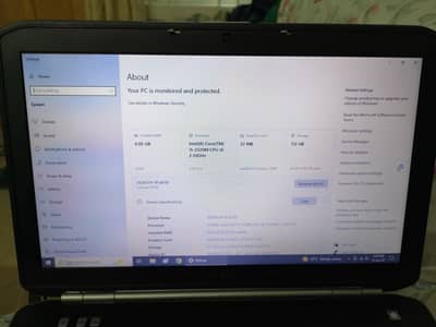 Dell Laptop Rs. 12000