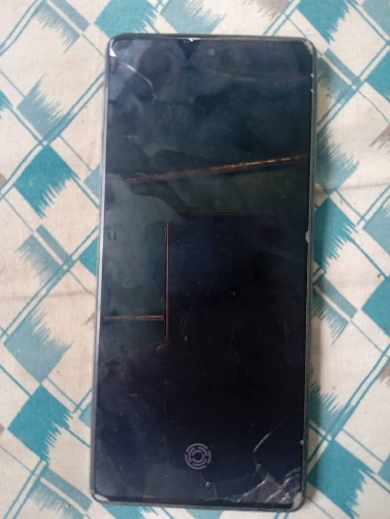 tacno camon30 4