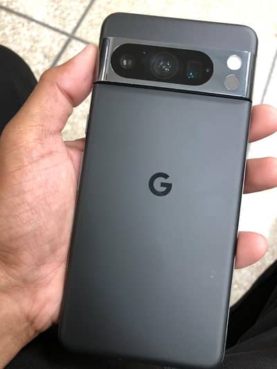 Google Pixel 8 Pro