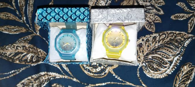 2 kids boy watch beautiful and clear dial