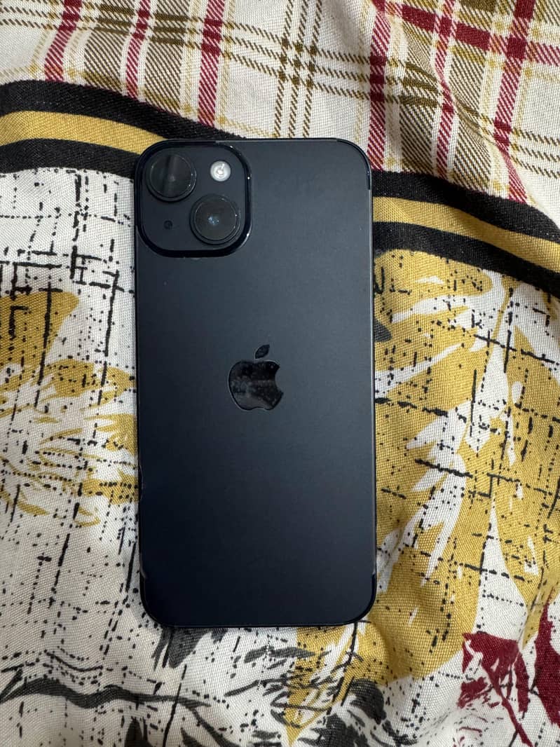 Apple iPhone 14 3