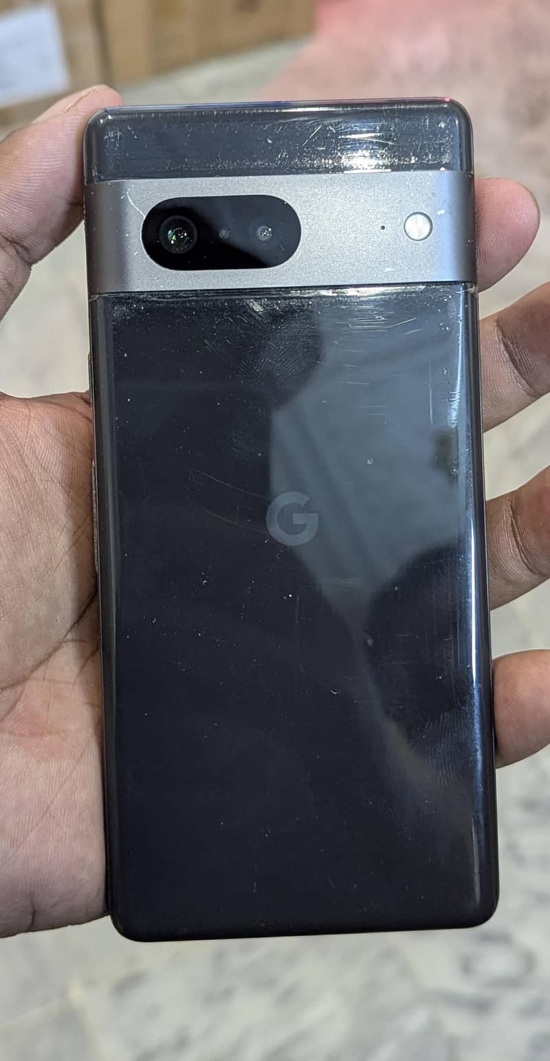 Google Pixel 7 3