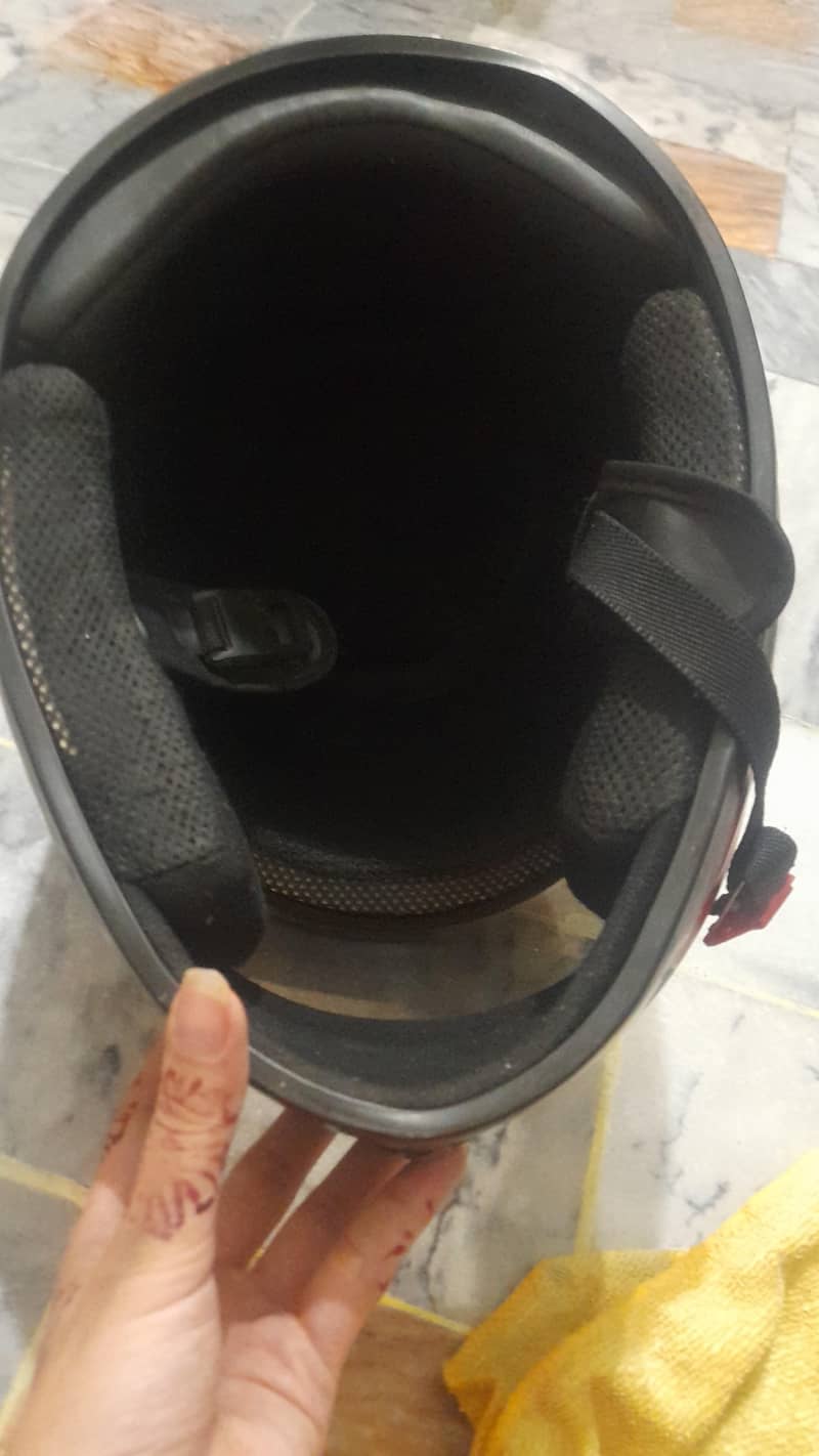 helmet 2