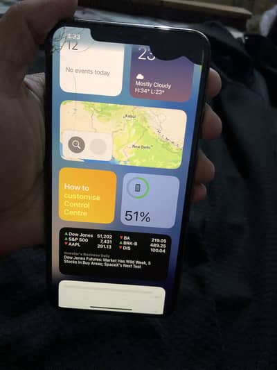 Apple iPhone XS Max Health 70 orignal battery hai face id khrab