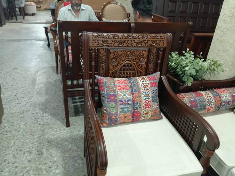 chinioti sofa 1