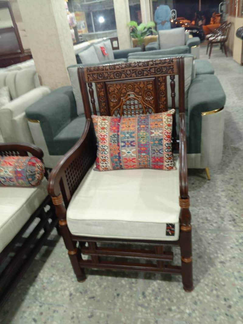 chinioti sofa 2