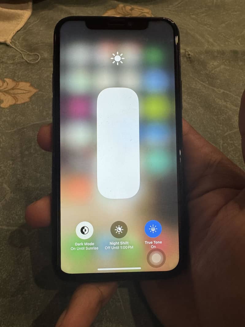 Apple iPhone 11 Pro 2